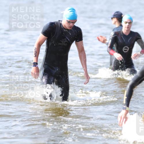 22.06.2025 - Viking Triathlon H.Heesch http://msf.ph/oto/8058999 22.06.2025 10:30:03 Schwimmen 132, 175, 203, 264, 299, 374, 381, 473, 491, 626 meine-sportfotos.de