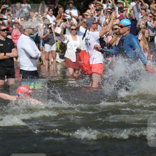 22.06.2025 - Viking Triathlon H.Heesch http://msf.ph/oto/8059024 22.06.2025 10:00:21 Schwimmen 2, 4, 6, 10, 14, 15, 28, 46, 49, 81, 100, 122, 175, 176, 286, 288, 329, 367, 420, 455, 473, 485, 521, 544, 557, 609, 610, 611, 617 meine-sportfotos.de