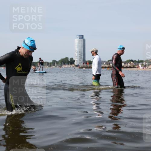 22.06.2025 - Viking Triathlon Michael Strokosch http://msf.ph/oto/8059056 22.06.2025 10:50:55 Schwimmen 308, 523, 543 meine-sportfotos.de