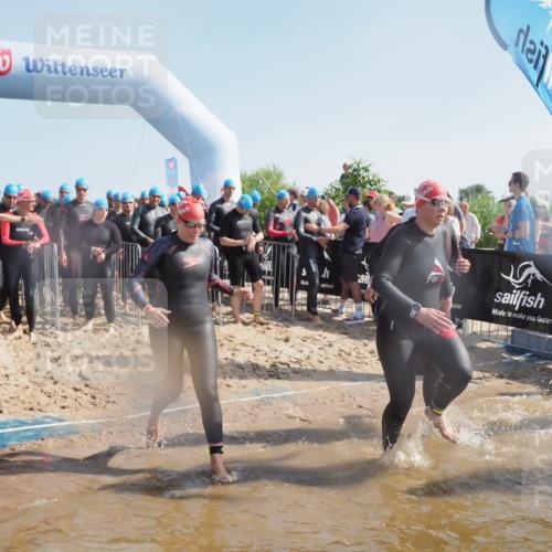 22.06.2025 - Viking Triathlon MichiJ http://msf.ph/oto/8059087 22.06.2025 10:03:57 Schwimmen 26, 54, 77, 215, 220, 242, 315, 336, 383, 396, 433, 451, 495, 639, 657 meine-sportfotos.de
