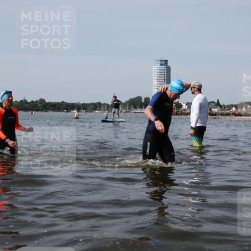 22.06.2025 - Viking Triathlon Michael Strokosch http://msf.ph/oto/8059088 22.06.2025 10:51:01 Schwimmen 308, 484, 523, 543 meine-sportfotos.de
