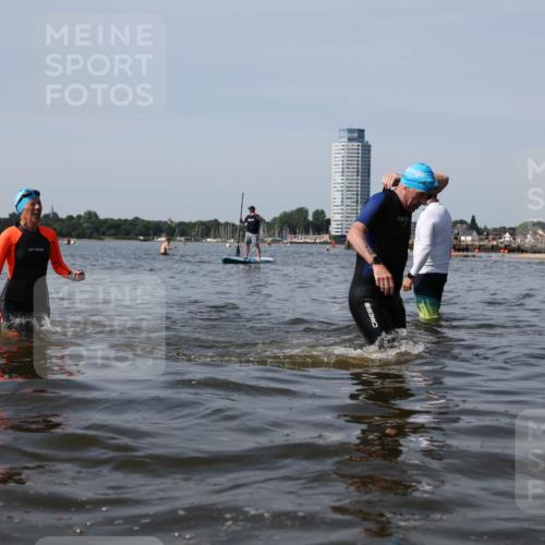 22.06.2025 - Viking Triathlon Michael Strokosch http://msf.ph/oto/8059090 22.06.2025 10:51:02 Schwimmen 308, 436, 484, 523, 543 meine-sportfotos.de