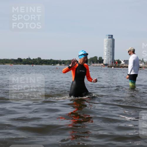 22.06.2025 - Viking Triathlon Michael Strokosch http://msf.ph/oto/8059104 22.06.2025 10:51:04 Schwimmen 308, 436, 484, 523, 543 meine-sportfotos.de