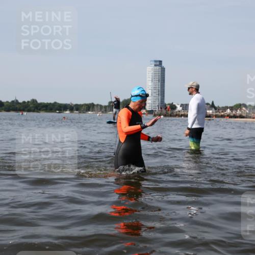 22.06.2025 - Viking Triathlon Michael Strokosch http://msf.ph/oto/8059107 22.06.2025 10:51:04 Schwimmen 308, 436, 484, 523, 543 meine-sportfotos.de