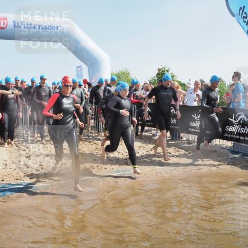 22.06.2025 - Viking Triathlon MichiJ http://msf.ph/oto/8059118 22.06.2025 10:04:01 Schwimmen 54, 215, 220, 240, 242, 313, 315, 336, 370, 383, 433, 448, 614, 639, 657 meine-sportfotos.de