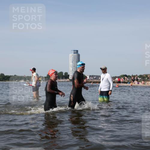 22.06.2025 - Viking Triathlon Michael Strokosch http://msf.ph/oto/8059208 22.06.2025 10:41:13 Schwimmen 94, 153, 314, 389, 390, 496, 631 meine-sportfotos.de