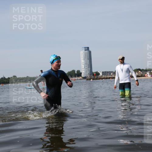 22.06.2025 - Viking Triathlon Michael Strokosch http://msf.ph/oto/8059212 22.06.2025 10:51:23 Schwimmen 422, 436, 477 meine-sportfotos.de