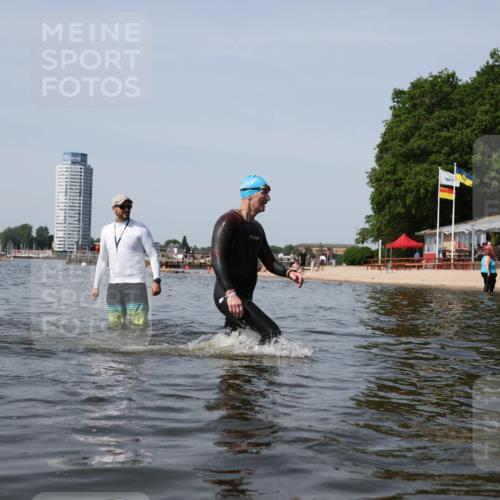 22.06.2025 - Viking Triathlon Michael Strokosch http://msf.ph/oto/8059248 22.06.2025 10:51:31 Schwimmen 292, 422, 477 meine-sportfotos.de