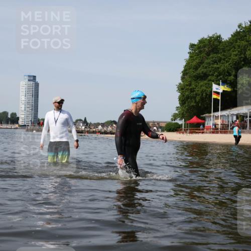 22.06.2025 - Viking Triathlon Michael Strokosch http://msf.ph/oto/8059252 22.06.2025 10:51:31 Schwimmen 292, 422, 477 meine-sportfotos.de