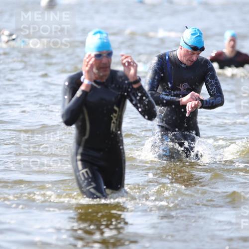 22.06.2025 - Viking Triathlon H.Heesch http://msf.ph/oto/8059291 22.06.2025 10:31:36 Schwimmen 3, 8, 98, 99, 124, 125, 137, 158, 189, 224, 340, 350, 469, 507, 555, 613, 648 meine-sportfotos.de
