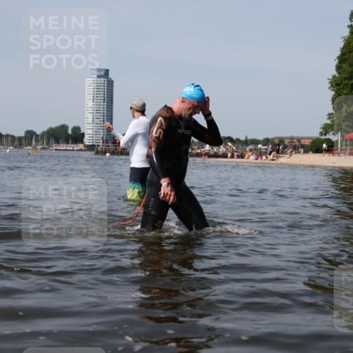 22.06.2025 - Viking Triathlon Michael Strokosch http://msf.ph/oto/8059299 22.06.2025 10:51:36 Schwimmen 292, 422 meine-sportfotos.de