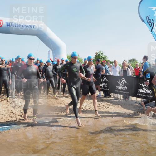 22.06.2025 - Viking Triathlon MichiJ http://msf.ph/oto/8059318 22.06.2025 10:04:18 Schwimmen 115, 141, 142, 156, 185, 195, 199, 253, 276, 351, 377, 408, 474, 493, 529 meine-sportfotos.de