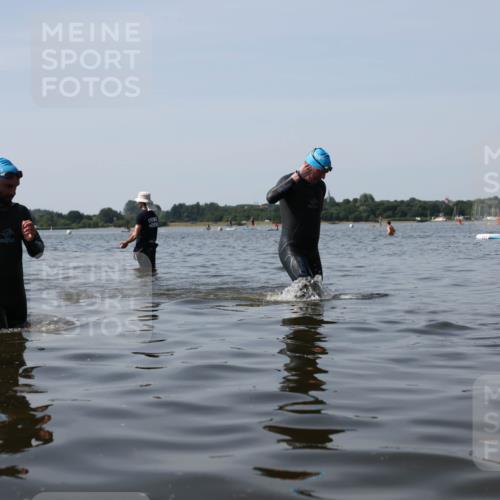 22.06.2025 - Viking Triathlon Michael Strokosch http://msf.ph/oto/8059345 22.06.2025 10:51:55 Schwimmen 169, 542 meine-sportfotos.de