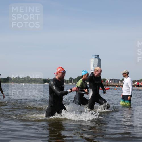 22.06.2025 - Viking Triathlon Michael Strokosch http://msf.ph/oto/8059398 22.06.2025 10:41:40 Schwimmen 58, 142, 194, 220, 505, 625, 629 meine-sportfotos.de