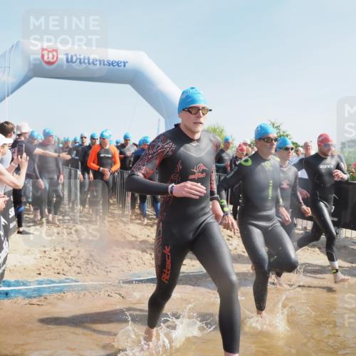 22.06.2025 - Viking Triathlon MichiJ http://msf.ph/oto/8059401 22.06.2025 10:04:27 Schwimmen 115, 146, 195, 209, 239, 253, 335, 375, 377, 408, 419, 447, 457, 506, 629 meine-sportfotos.de