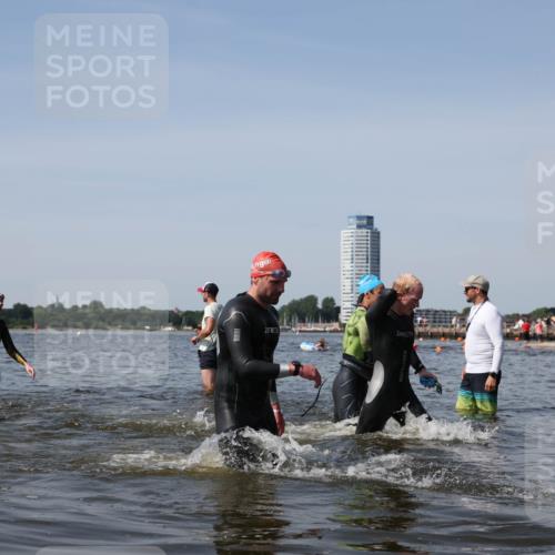22.06.2025 - Viking Triathlon Michael Strokosch http://msf.ph/oto/8059403 22.06.2025 10:41:40 Schwimmen 58, 142, 194, 220, 505, 625, 629 meine-sportfotos.de