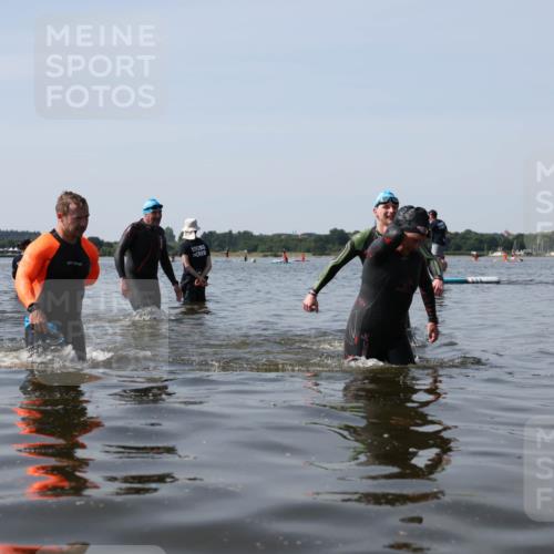 22.06.2025 - Viking Triathlon Michael Strokosch http://msf.ph/oto/8059422 22.06.2025 10:52:14 Schwimmen 116, 136, 481, 490, 542 meine-sportfotos.de