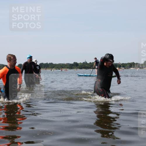 22.06.2025 - Viking Triathlon Michael Strokosch http://msf.ph/oto/8059433 22.06.2025 10:52:15 Schwimmen 116, 136, 481, 490, 542 meine-sportfotos.de