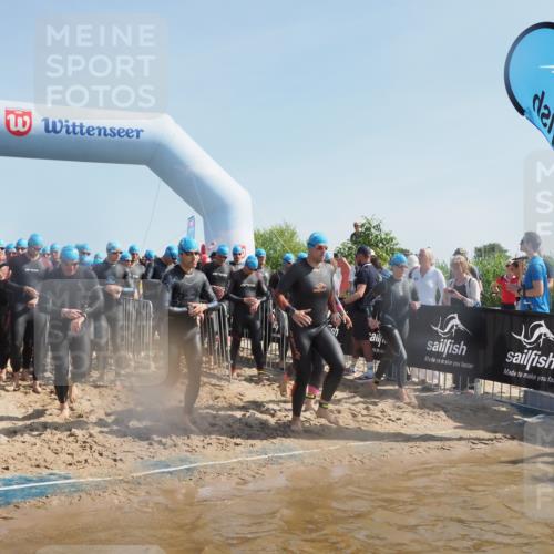 22.06.2025 - Viking Triathlon MichiJ http://msf.ph/oto/8059618 22.06.2025 10:04:41 Schwimmen 55, 85, 86, 238, 245, 281, 312, 316, 327, 428, 482, 514, 515, 550, 662 meine-sportfotos.de