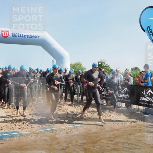 22.06.2025 - Viking Triathlon MichiJ http://msf.ph/oto/8059625 22.06.2025 10:04:41 Schwimmen 55, 85, 86, 238, 245, 281, 312, 316, 327, 428, 482, 514, 515, 550, 662 meine-sportfotos.de
