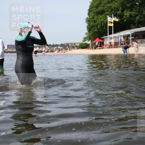 22.06.2025 - Viking Triathlon Michael Strokosch http://msf.ph/oto/8059666 22.06.2025 10:53:06 Schwimmen 160, 165, 319, 470, 640 meine-sportfotos.de