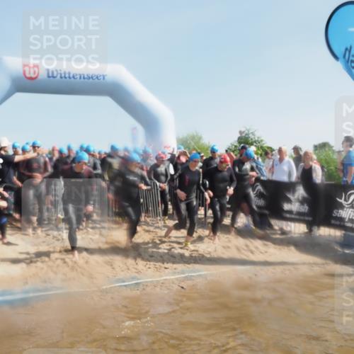 22.06.2025 - Viking Triathlon MichiJ http://msf.ph/oto/8059673 22.06.2025 10:04:55 Schwimmen 29, 70, 72, 197, 248, 254, 295, 362, 394, 411, 416, 423, 509, 527, 620 meine-sportfotos.de
