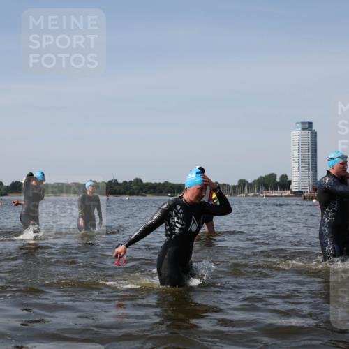 22.06.2025 - Viking Triathlon Michael Strokosch http://msf.ph/oto/8059752 22.06.2025 10:42:20 Schwimmen 16, 65, 78, 192, 281, 290, 318, 326, 460, 465 meine-sportfotos.de