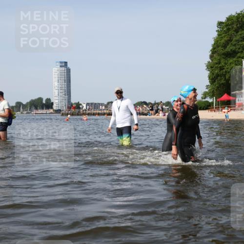 22.06.2025 - Viking Triathlon Michael Strokosch http://msf.ph/oto/8059816 22.06.2025 10:42:26 Schwimmen 16, 55, 65, 192, 281, 290, 318, 326, 427, 460, 465 meine-sportfotos.de