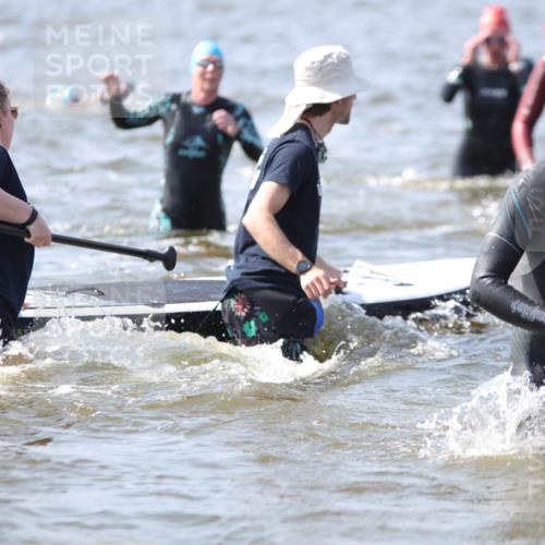 22.06.2025 - Viking Triathlon H.Heesch http://msf.ph/oto/8059819 22.06.2025 10:33:57 Schwimmen 50, 70, 75, 184, 229, 242, 297, 349, 429, 438, 478, 532, 540, 618, 635 meine-sportfotos.de