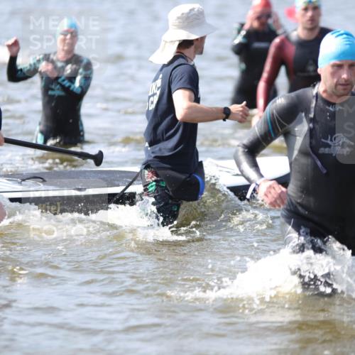 22.06.2025 - Viking Triathlon H.Heesch http://msf.ph/oto/8059824 22.06.2025 10:33:57 Schwimmen 50, 70, 75, 184, 229, 242, 297, 349, 429, 438, 478, 532, 540, 618, 635 meine-sportfotos.de