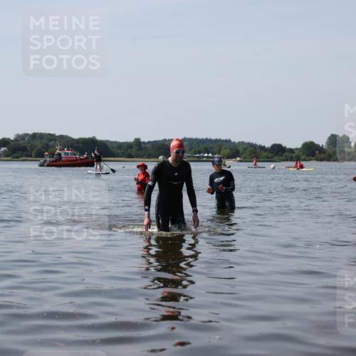 22.06.2025 - Viking Triathlon Michael Strokosch http://msf.ph/oto/8059833 22.06.2025 10:53:44 Schwimmen 634 meine-sportfotos.de