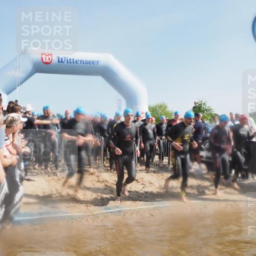 22.06.2025 - Viking Triathlon MichiJ http://msf.ph/oto/8059840 22.06.2025 10:05:07 Schwimmen 94, 197, 232, 291, 362, 386, 388, 395, 407, 416, 423, 500, 605, 620, 627 meine-sportfotos.de