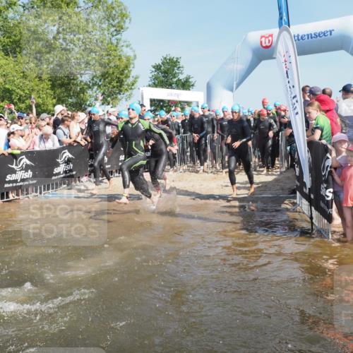 22.06.2025 - Viking Triathlon KatJ http://msf.ph/oto/8059863 22.06.2025 10:00:29 Schwimmen 1, 6, 13, 14, 15, 28, 30, 45, 46, 52, 81, 152, 175, 176, 196, 198, 230, 286, 288, 367, 374, 401, 455, 473, 534, 557, 610, 617, 623, 651, 661 meine-sportfotos.de