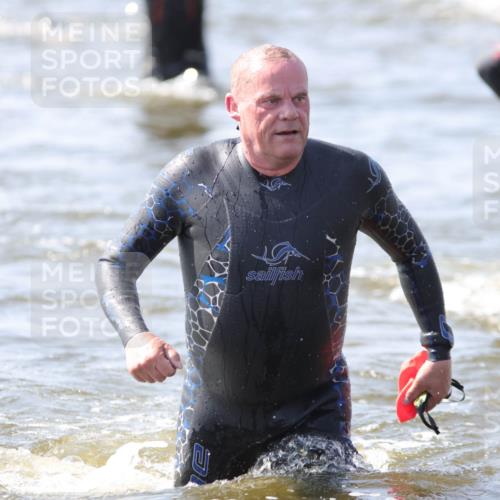 22.06.2025 - Viking Triathlon H.Heesch http://msf.ph/oto/8059868 22.06.2025 10:34:08 Schwimmen 46, 70, 294, 297, 429, 478, 486, 527, 532, 540, 618, 635 meine-sportfotos.de