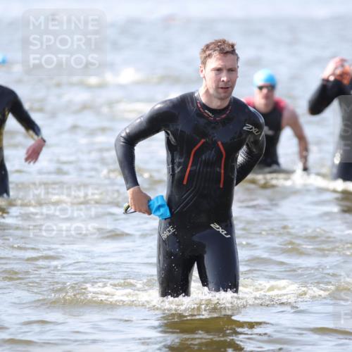 22.06.2025 - Viking Triathlon H.Heesch http://msf.ph/oto/8059886 22.06.2025 10:34:15 Schwimmen 46, 70, 294, 297, 306, 366, 429, 430, 486, 520, 527, 618, 635 meine-sportfotos.de
