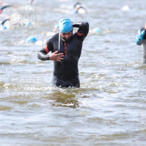 22.06.2025 - Viking Triathlon H.Heesch http://msf.ph/oto/8059934 22.06.2025 10:34:21 Schwimmen 46, 294, 306, 366, 430, 486, 520, 527, 546 meine-sportfotos.de