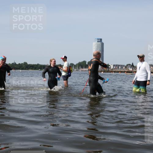 22.06.2025 - Viking Triathlon Michael Strokosch http://msf.ph/oto/8059944 22.06.2025 10:42:42 Schwimmen 55, 171, 240, 282, 369, 427, 441, 624 meine-sportfotos.de