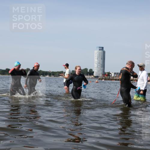 22.06.2025 - Viking Triathlon Michael Strokosch http://msf.ph/oto/8059953 22.06.2025 10:42:43 Schwimmen 55, 171, 240, 282, 369, 427, 441, 624 meine-sportfotos.de