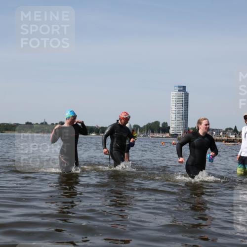 22.06.2025 - Viking Triathlon Michael Strokosch http://msf.ph/oto/8059963 22.06.2025 10:42:44 Schwimmen 55, 171, 240, 282, 369, 427, 441, 624 meine-sportfotos.de
