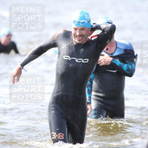 22.06.2025 - Viking Triathlon H.Heesch http://msf.ph/oto/8059965 22.06.2025 10:34:32 Schwimmen 114, 247, 284, 306, 323, 341, 366, 430, 486, 520, 546, 550 meine-sportfotos.de