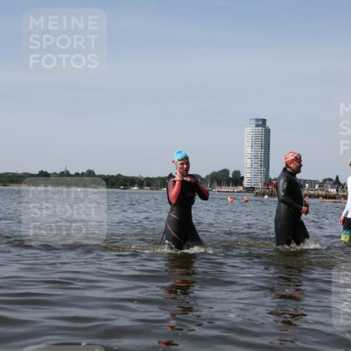 22.06.2025 - Viking Triathlon Michael Strokosch http://msf.ph/oto/8059974 22.06.2025 10:42:46 Schwimmen 171, 240, 282, 369, 441, 624 meine-sportfotos.de