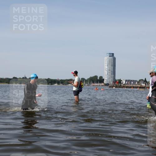 22.06.2025 - Viking Triathlon Michael Strokosch http://msf.ph/oto/8059992 22.06.2025 10:42:48 Schwimmen 133, 171, 240, 282, 369, 441, 624 meine-sportfotos.de