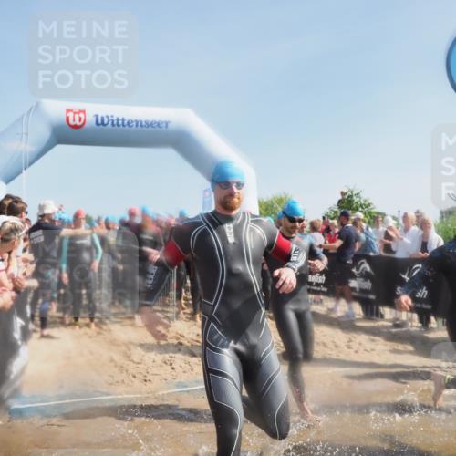 22.06.2025 - Viking Triathlon MichiJ http://msf.ph/oto/8060001 22.06.2025 10:05:17 Schwimmen 57, 59, 61, 94, 138, 171, 172, 291, 346, 388, 389, 395, 418, 536, 627 meine-sportfotos.de
