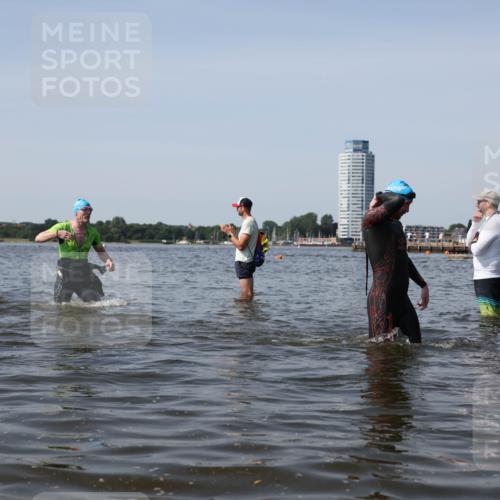 22.06.2025 - Viking Triathlon Michael Strokosch http://msf.ph/oto/8060042 22.06.2025 10:42:56 Schwimmen 66, 128, 133, 186, 240, 282, 309, 369, 441, 450, 624 meine-sportfotos.de