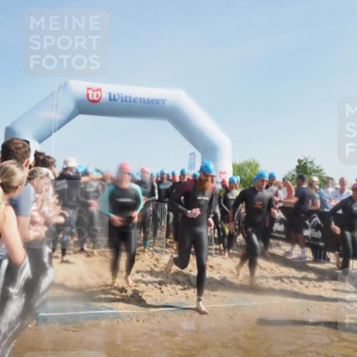 22.06.2025 - Viking Triathlon MichiJ http://msf.ph/oto/8060045 22.06.2025 10:05:21 Schwimmen 57, 59, 61, 138, 171, 172, 228, 314, 346, 389, 418, 437, 536, 601, 655 meine-sportfotos.de