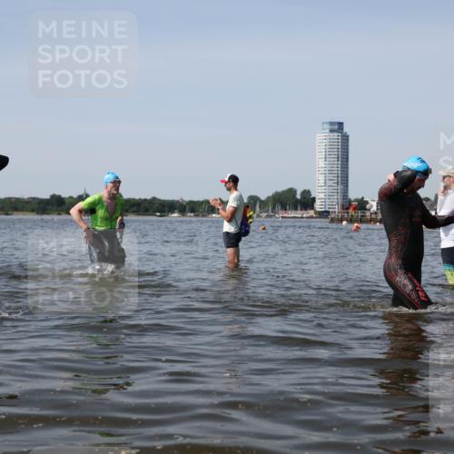 22.06.2025 - Viking Triathlon Michael Strokosch http://msf.ph/oto/8060048 22.06.2025 10:42:56 Schwimmen 66, 128, 133, 186, 240, 282, 309, 369, 441, 450, 624 meine-sportfotos.de