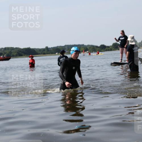 22.06.2025 - Viking Triathlon Michael Strokosch http://msf.ph/oto/8060082 22.06.2025 10:55:19 Schwimmen 246, 472 meine-sportfotos.de