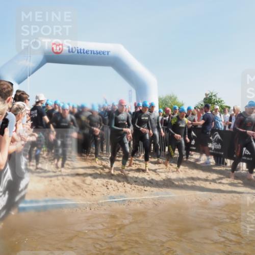 22.06.2025 - Viking Triathlon MichiJ http://msf.ph/oto/8060094 22.06.2025 10:05:26 Schwimmen 57, 59, 61, 138, 150, 167, 181, 228, 314, 437, 536, 538, 601, 654, 655 meine-sportfotos.de
