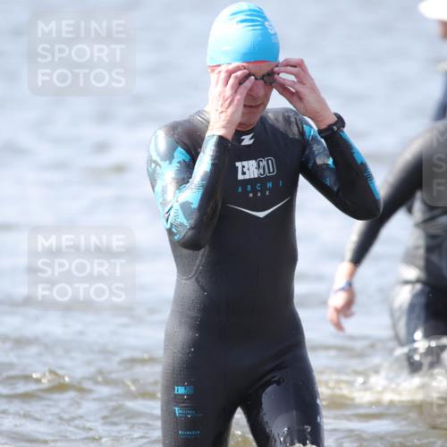 22.06.2025 - Viking Triathlon H.Heesch http://msf.ph/oto/8060097 22.06.2025 10:35:07 Schwimmen 139, 157, 204, 296, 365, 475, 495, 508, 548, 632, 660 meine-sportfotos.de