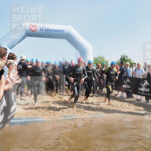 22.06.2025 - Viking Triathlon MichiJ http://msf.ph/oto/8060111 22.06.2025 10:05:26 Schwimmen 57, 59, 61, 138, 150, 167, 181, 228, 314, 437, 536, 538, 601, 654, 655 meine-sportfotos.de